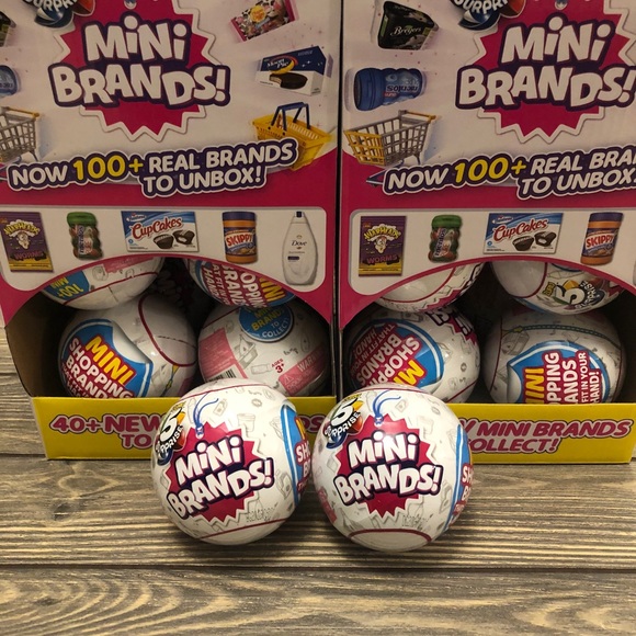 Zuru Other - 5 Surprise Mini Brands Lot of 2 In Hand